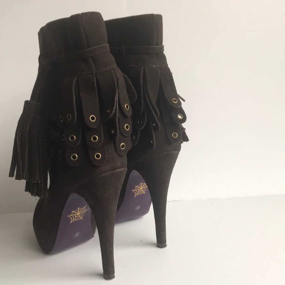 Mojo Moxy Suede Fringe Bootie 9m - image 7
